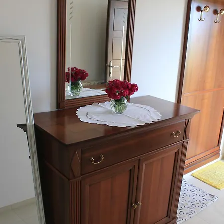 Cozy, Spacious Away From Home! Sea View Appartement